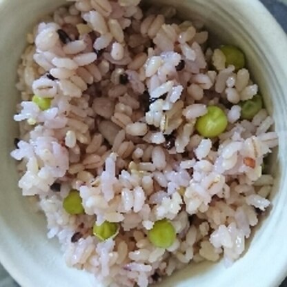 雑穀米で炊きました♪素朴な味わいで美味しかったです(*^^*)